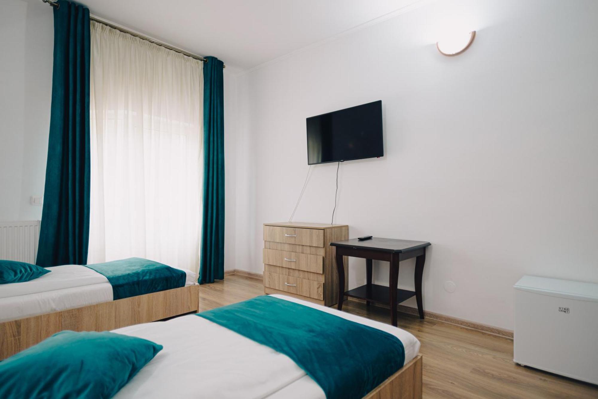 Hotel 173 3*